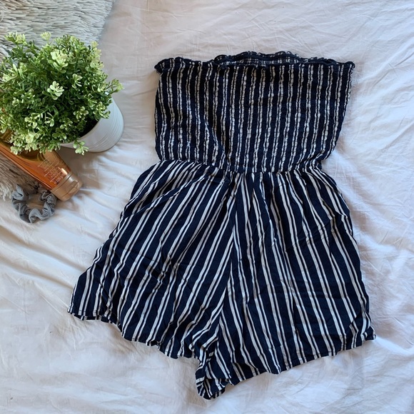 Strapless Romper - Picture 2 of 3